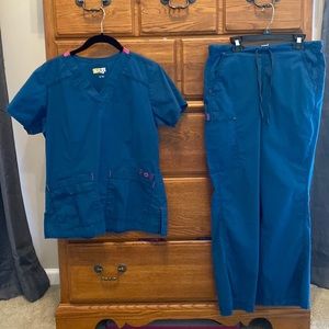 Wonder wink small scrub set